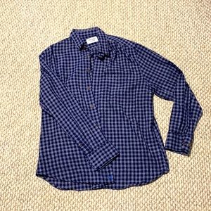 Men’s Twillory Tailored fit untuckable button up. Size XL.